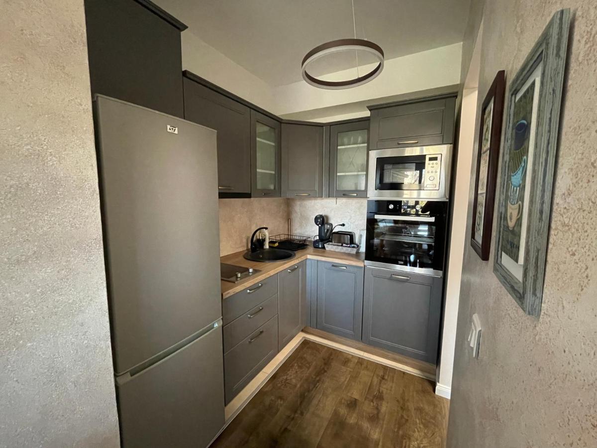 Roosevelt Apartment Скопье Экстерьер фото